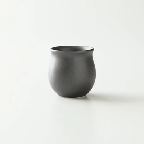 Crafted with Japanese traditional Mino Pottery