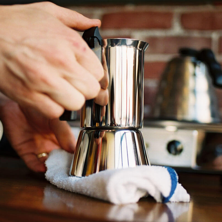 Bialetti Venus Moka Pot – Timeless Coffee Brewing in Multiple Colors & Sizes