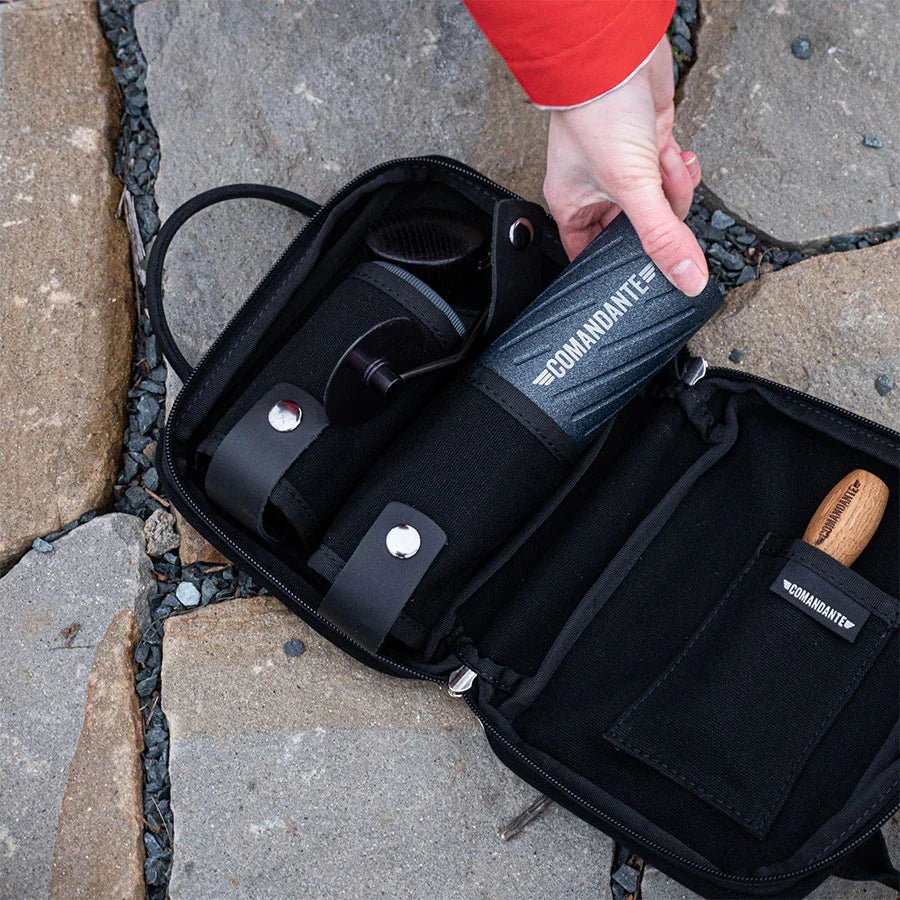 Comandante Travel Bag — Schutztasche für Mühle & Zubehör - Barista Delight