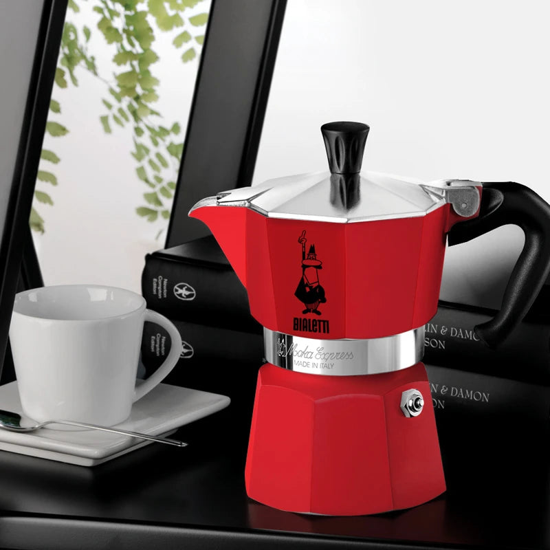 Bialetti Moka Express – Red Edition - Barista Delight