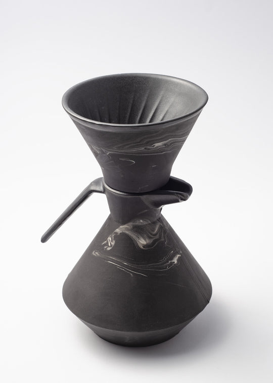 Fóbe Cano Ceramic Coffee Dripper – Black Stone Edition