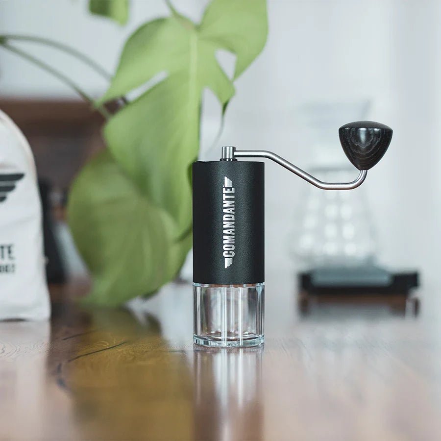 Comandante C40 MK4 Nitro Blade Handmühle - Barista Delight