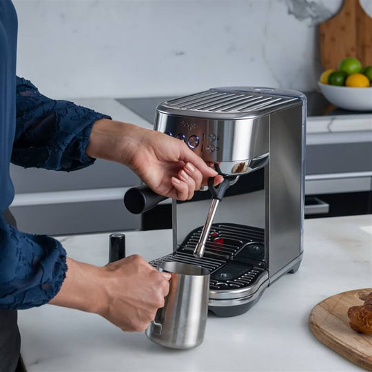 SAGE The Bambino™ Plus – Compact Espresso Machine