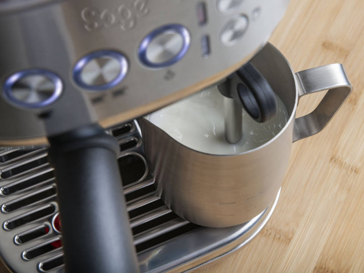 SAGE The Bambino™ Plus – Compact Espresso Machine