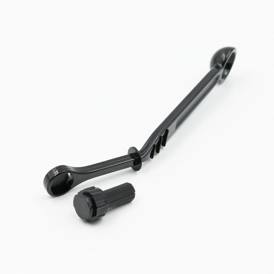 Click system with replaceable bristles