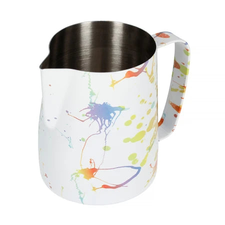 Barista Space Milchkanne 600 ml, Farbe Splash – Schrägansicht von der anderen Seite
