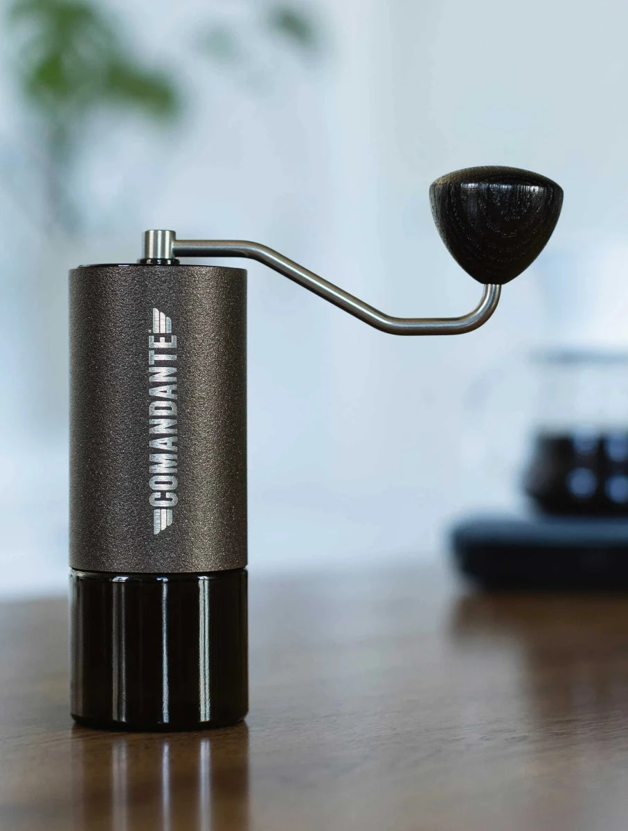 Comandante C40 MK4 Nitro Blade Handmühle - Barista Delight